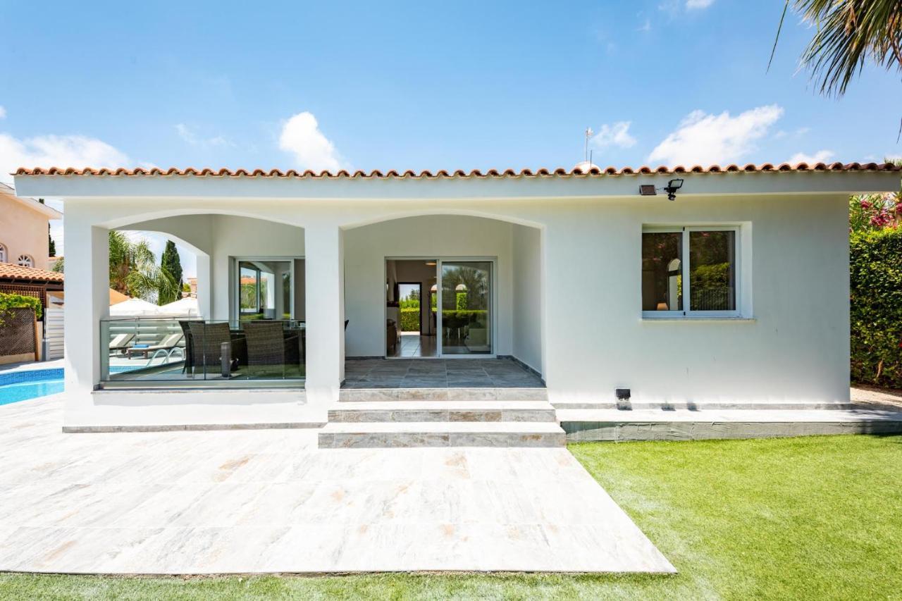 Bungalow Mikaella Coral Bay Esterno foto